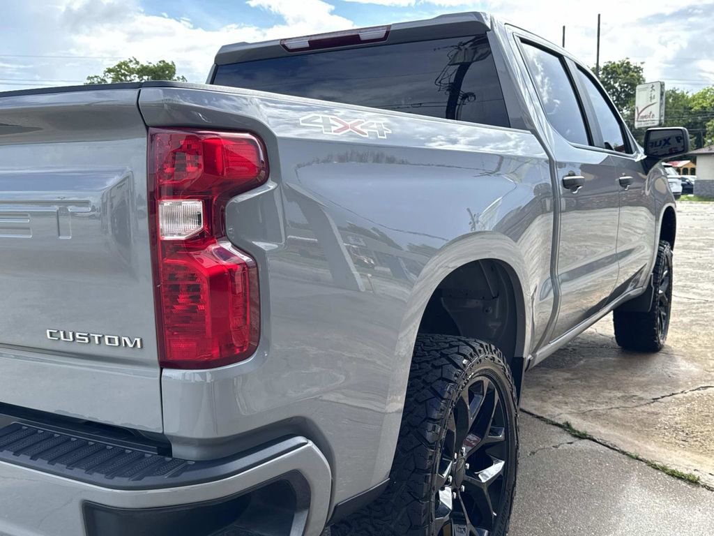 Used 2025 Chevrolet Silverado 1500 Custom AWD/4WD image 14