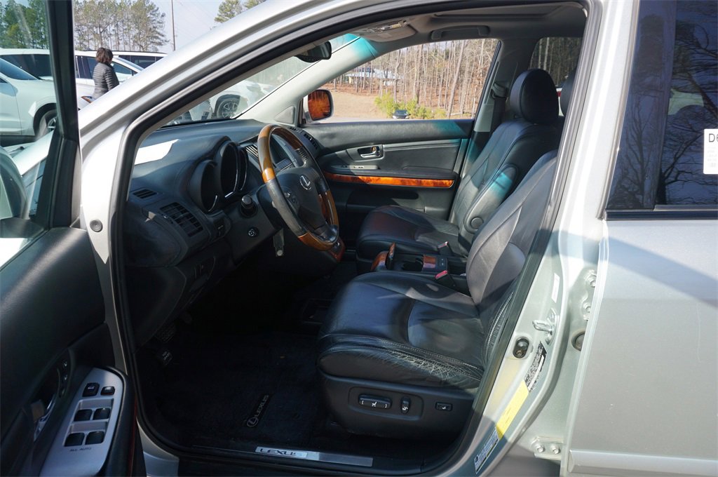 Used 2004 Lexus RX 330 image 2