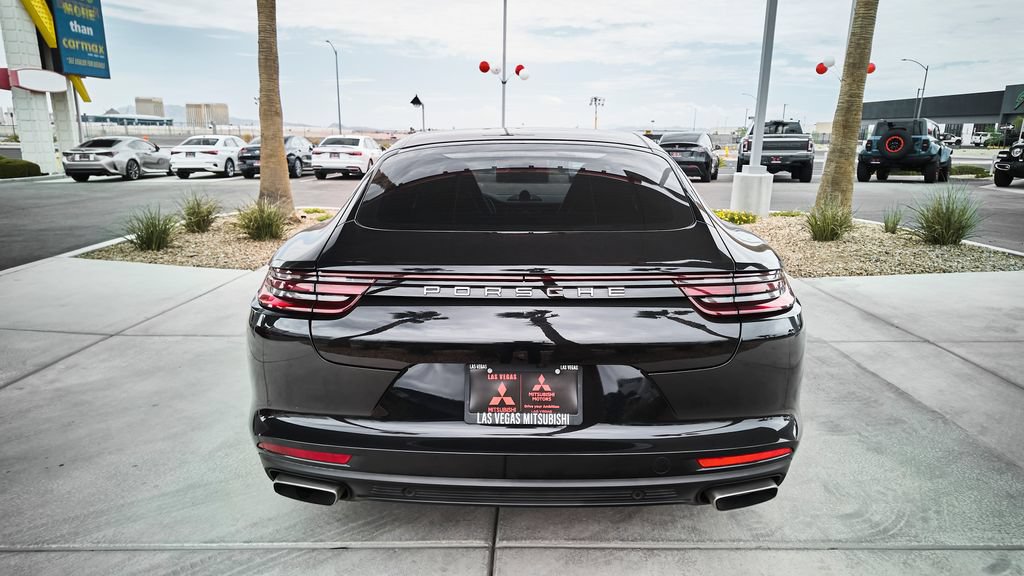 Used 2020 Porsche Panamera 4 AWD/4WD image 9