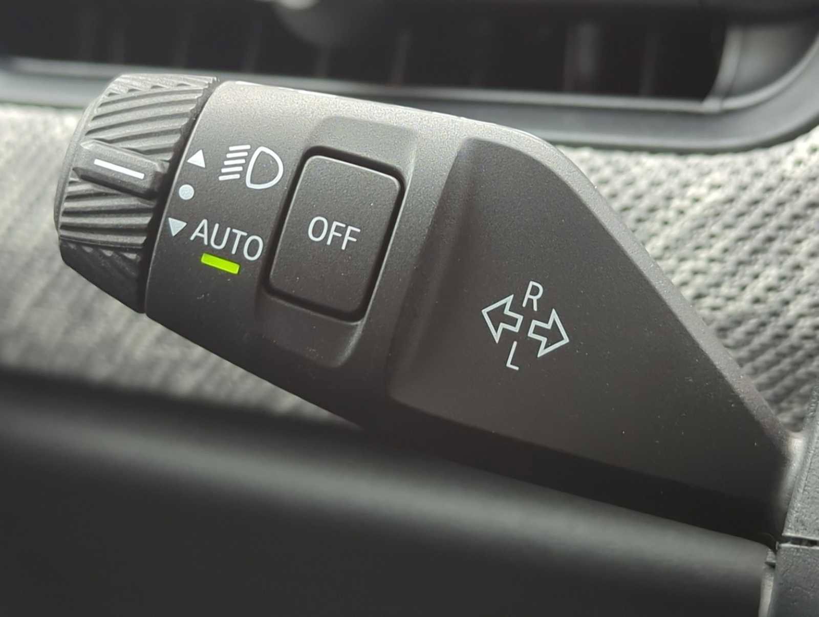 Used 2025 MINI Cooper S image 27