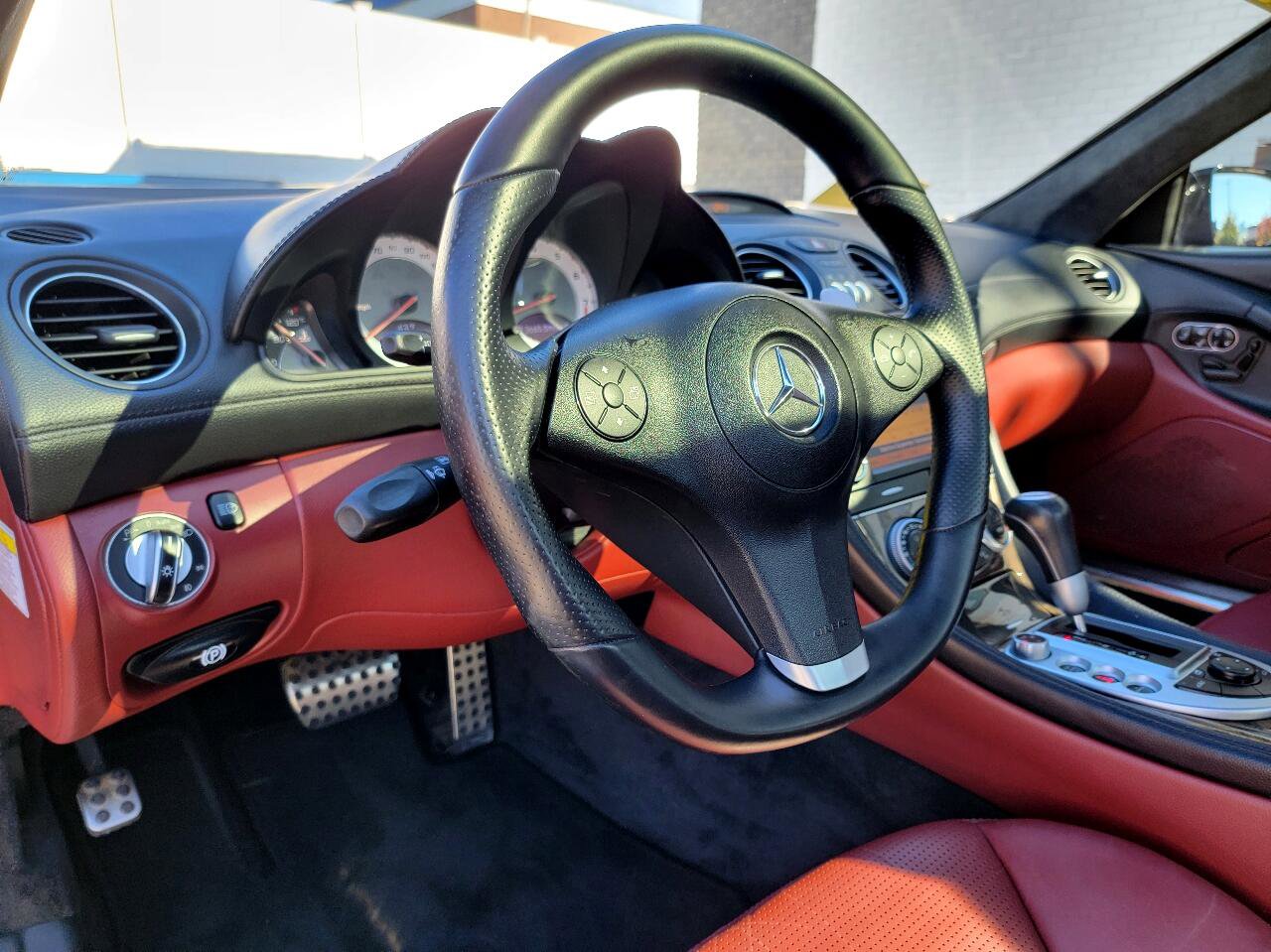 Used 2011 Mercedes-Benz SL 63 AMG image 29