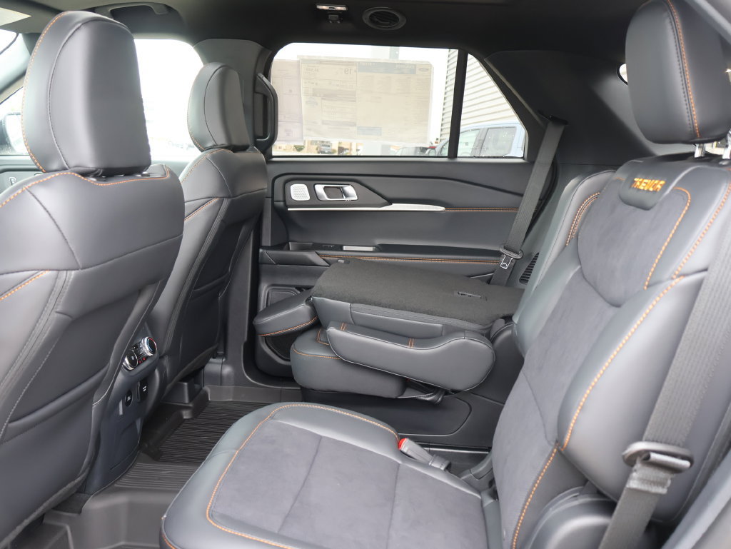 New 2026 Ford Explorer Tremor w/ Tremor Ultimate Package AWD/4WD image 18