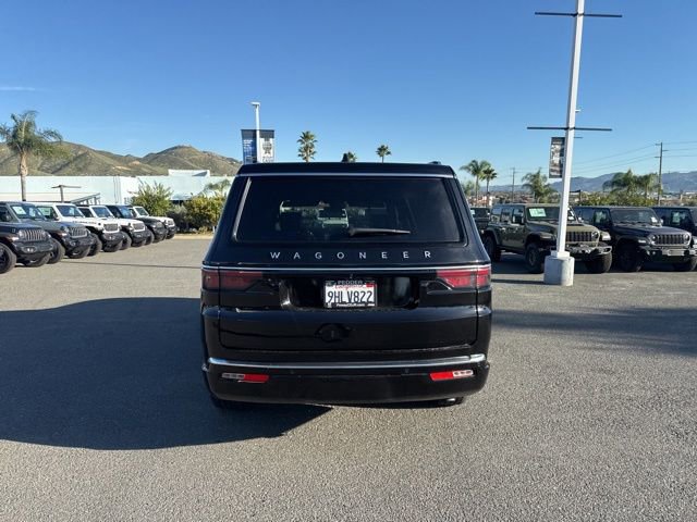 Used 2023 Jeep Wagoneer 2WD image 7