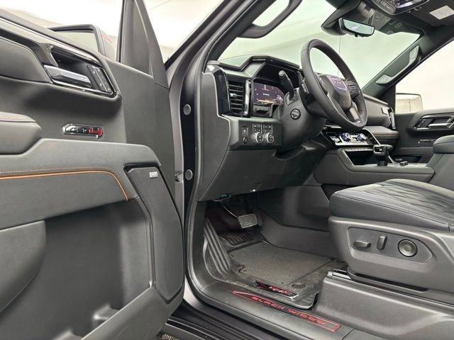 New 2026 GMC Sierra 1500 AT4 w/ AT4 Premium Package AWD/4WD image 17