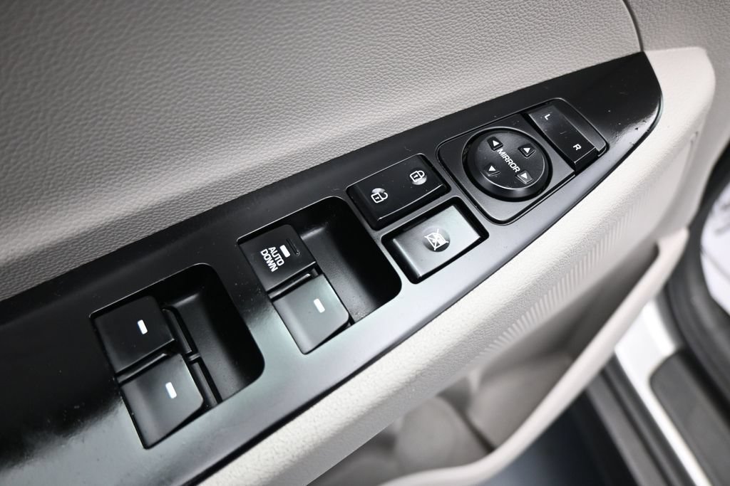 Used 2020 Hyundai Tucson SE AWD/4WD image 11
