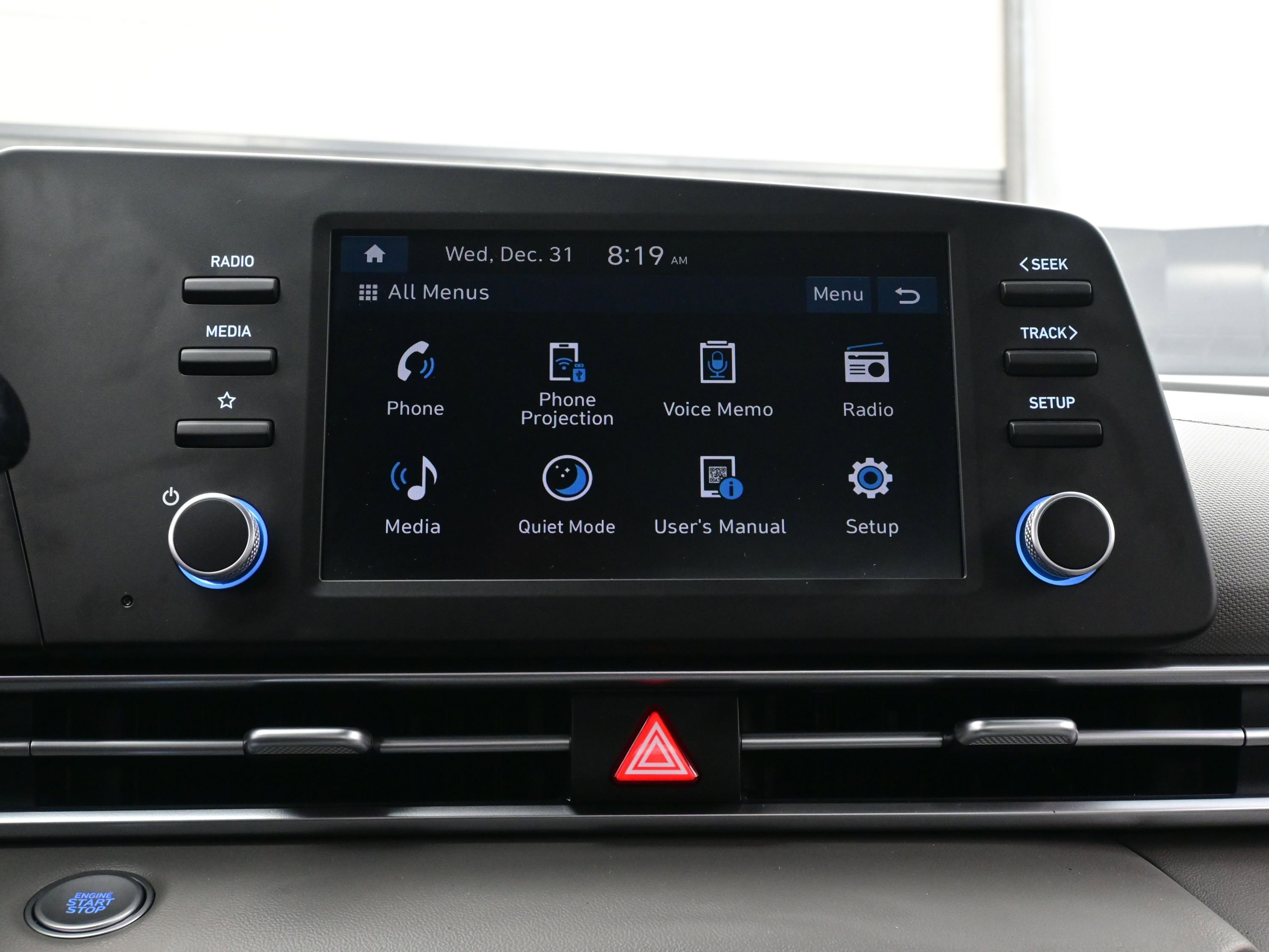 Certified 2025 Hyundai Elantra Sport image 18