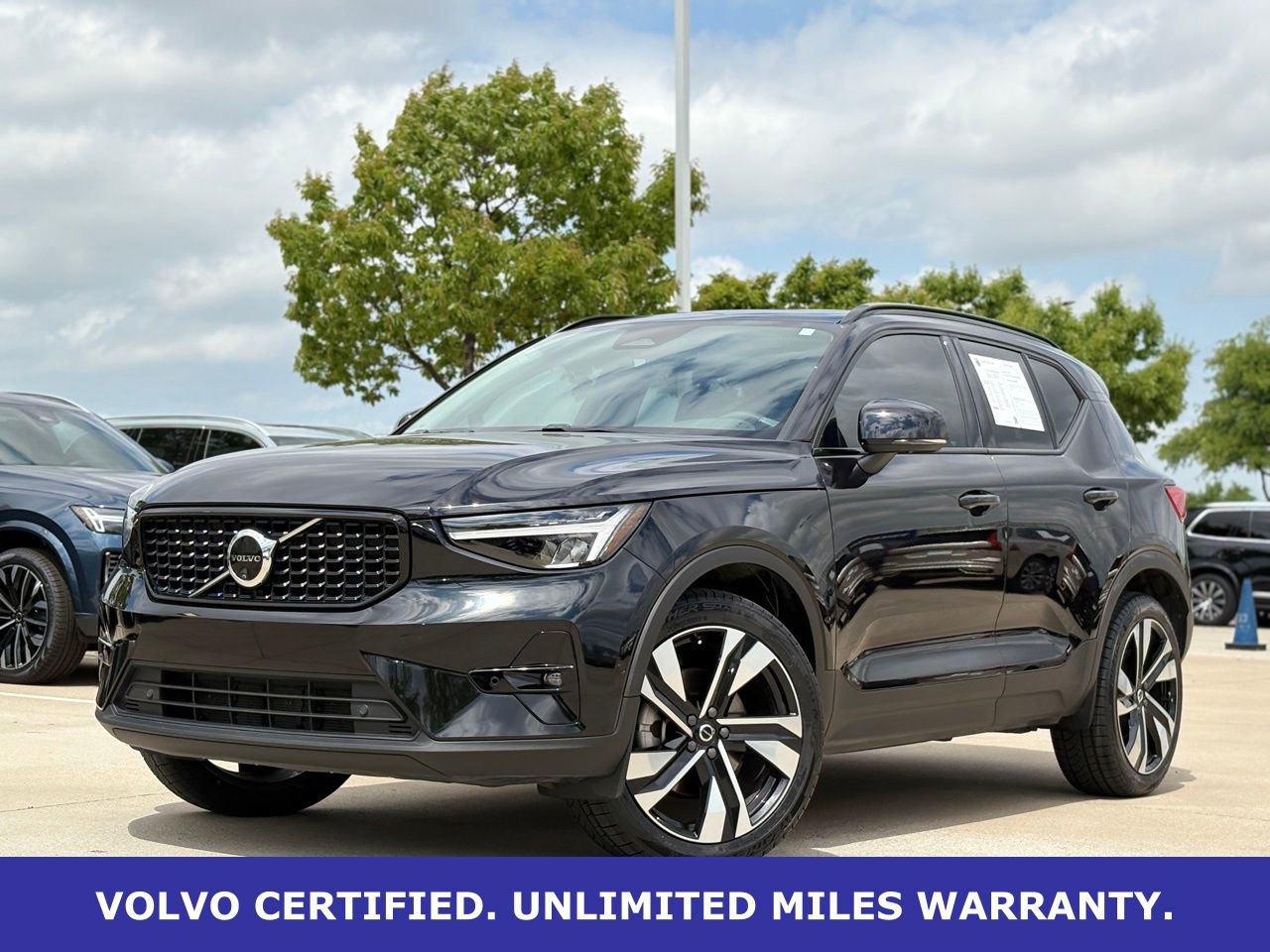 Certified 2024 Volvo XC40 B5 Plus video 2