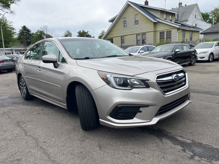 Used 2018 Subaru Legacy 2.5i Premium AWD/4WD image 3