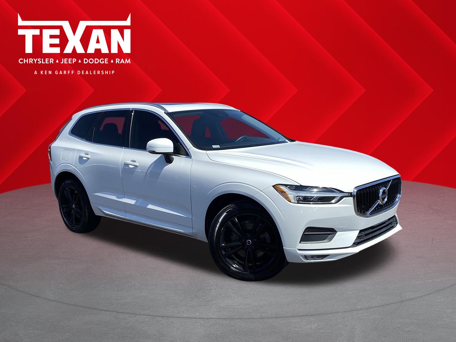 Used 2021 Volvo XC60 T5 Momentum FWD image 1