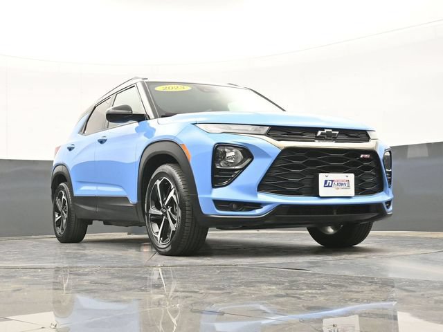 Used 2023 Chevrolet TrailBlazer RS w/ Sun and Liftgate Package FWD image 53