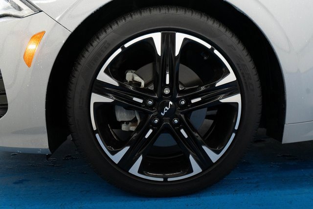 Used 2023 Kia K5 GT-Line w/ GT-Line Premium Package image 2