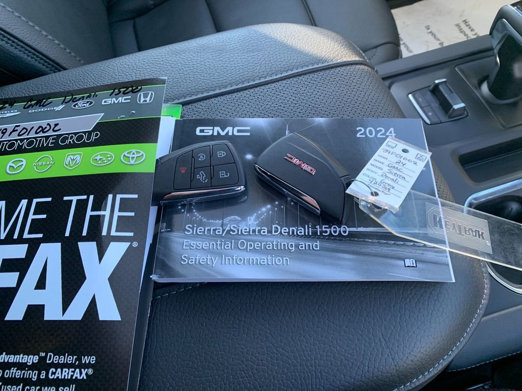 Used 2024 GMC Sierra 1500 Denali w/ Technology Package image 9