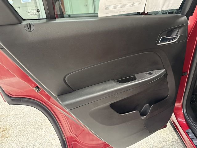 Used 2011 GMC Terrain SLE FWD image 11
