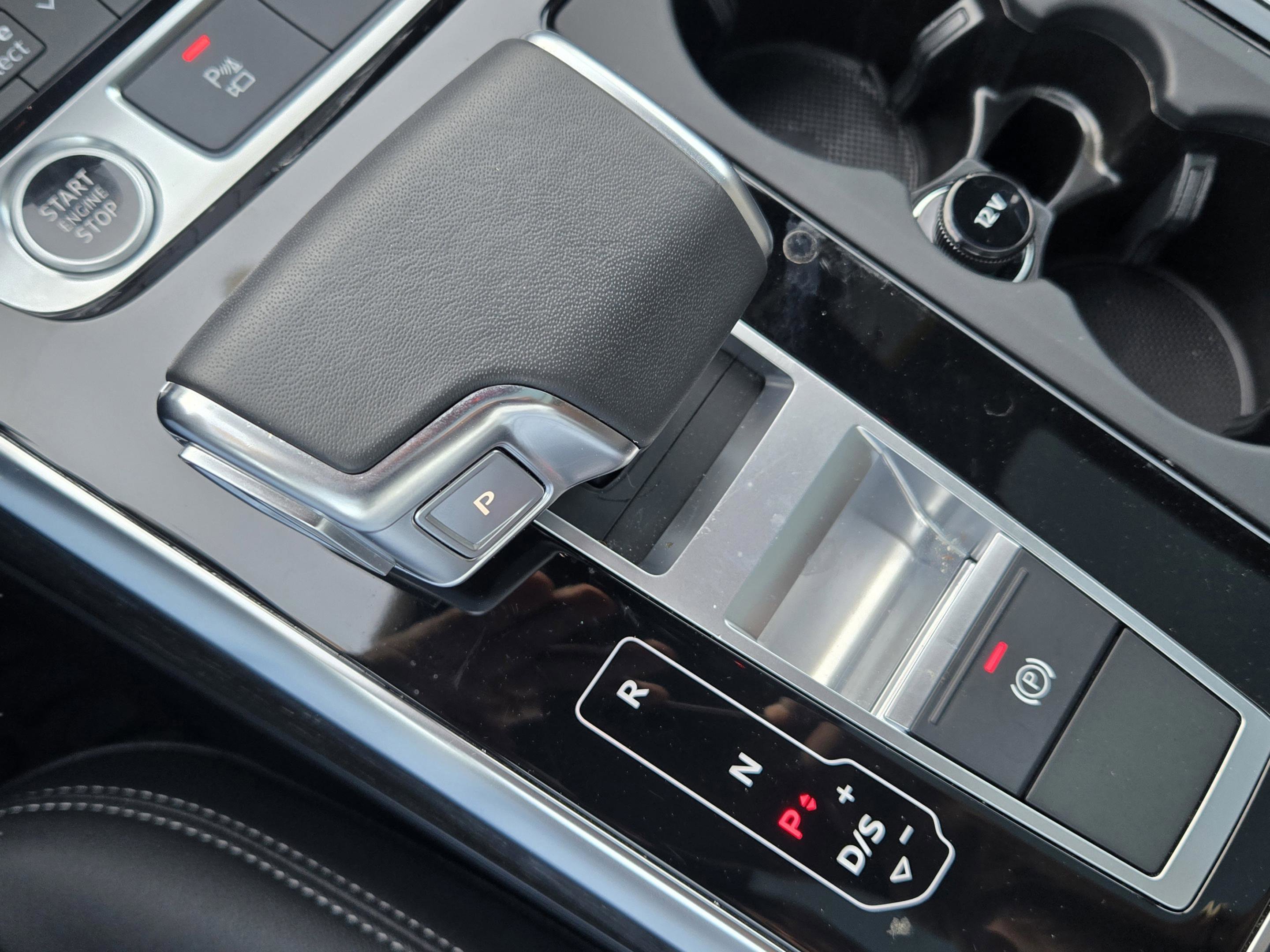 Used 2025 Audi Q7 3.0T Premium w/ Convenience Package image 24