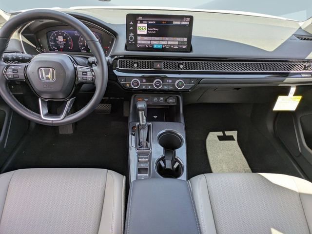 Used 2023 Honda Civic Touring image 14