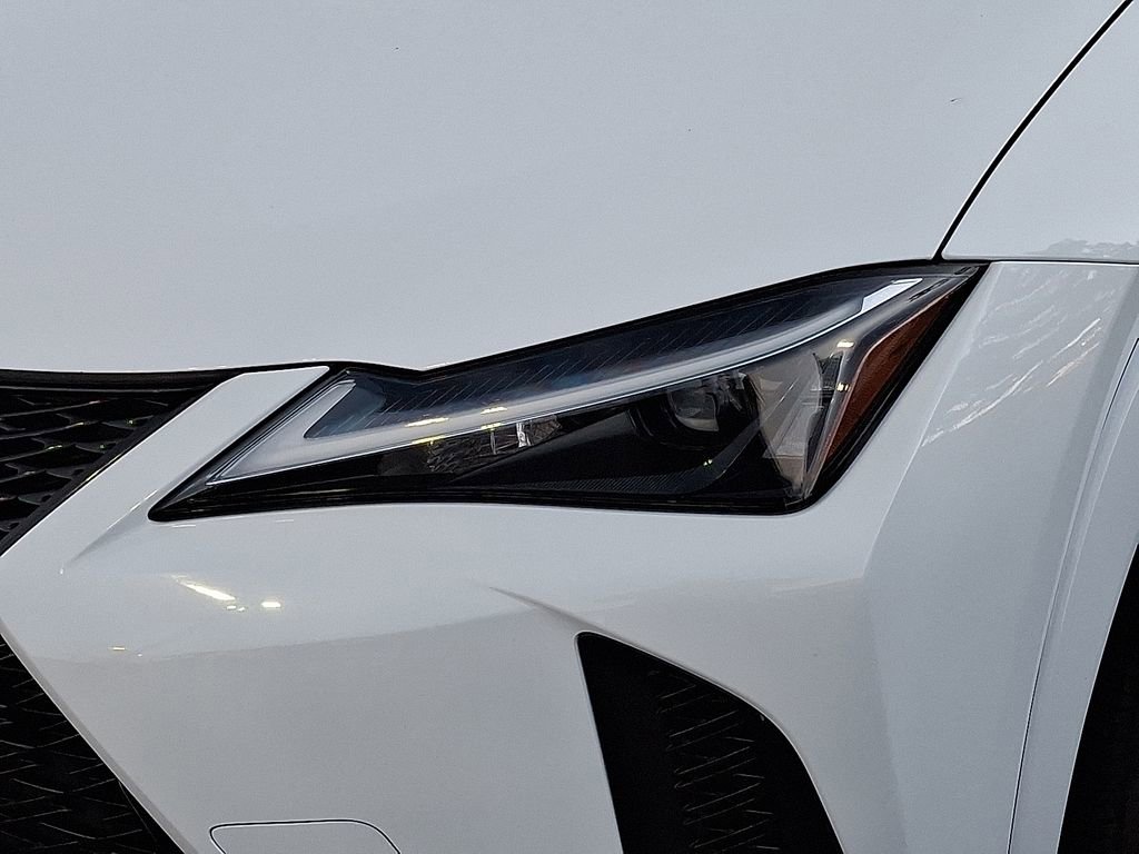 Used 2023 Lexus UX 250h F Sport image 10