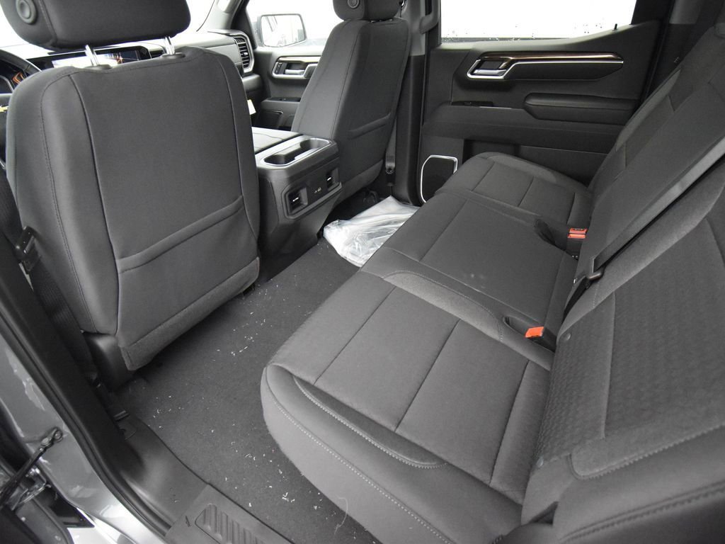New 2026 Chevrolet Silverado 1500 LT w/ Z71 Off-Road Package image 9