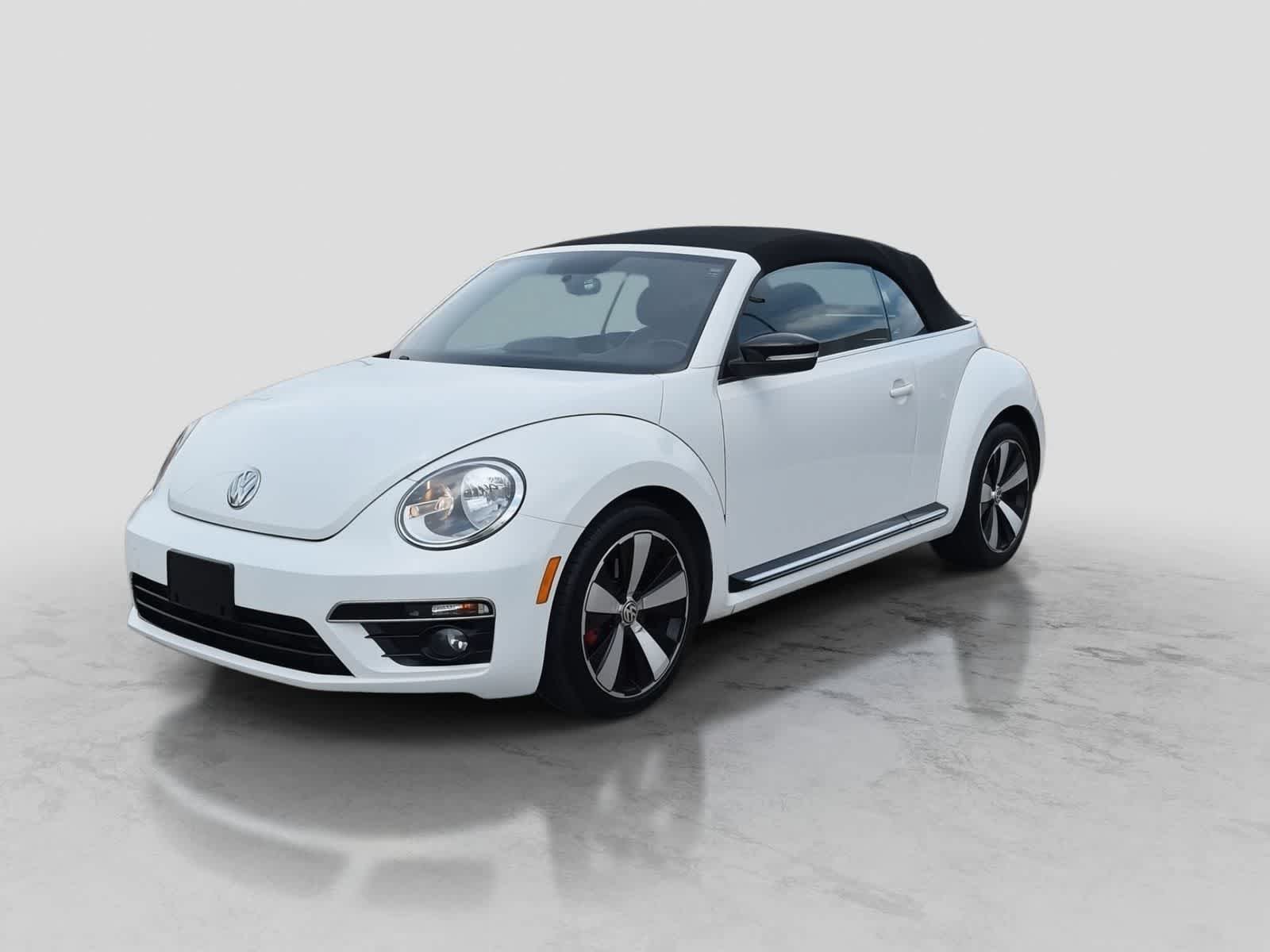 Used 2013 Volkswagen Beetle 2.0T FWD image 4