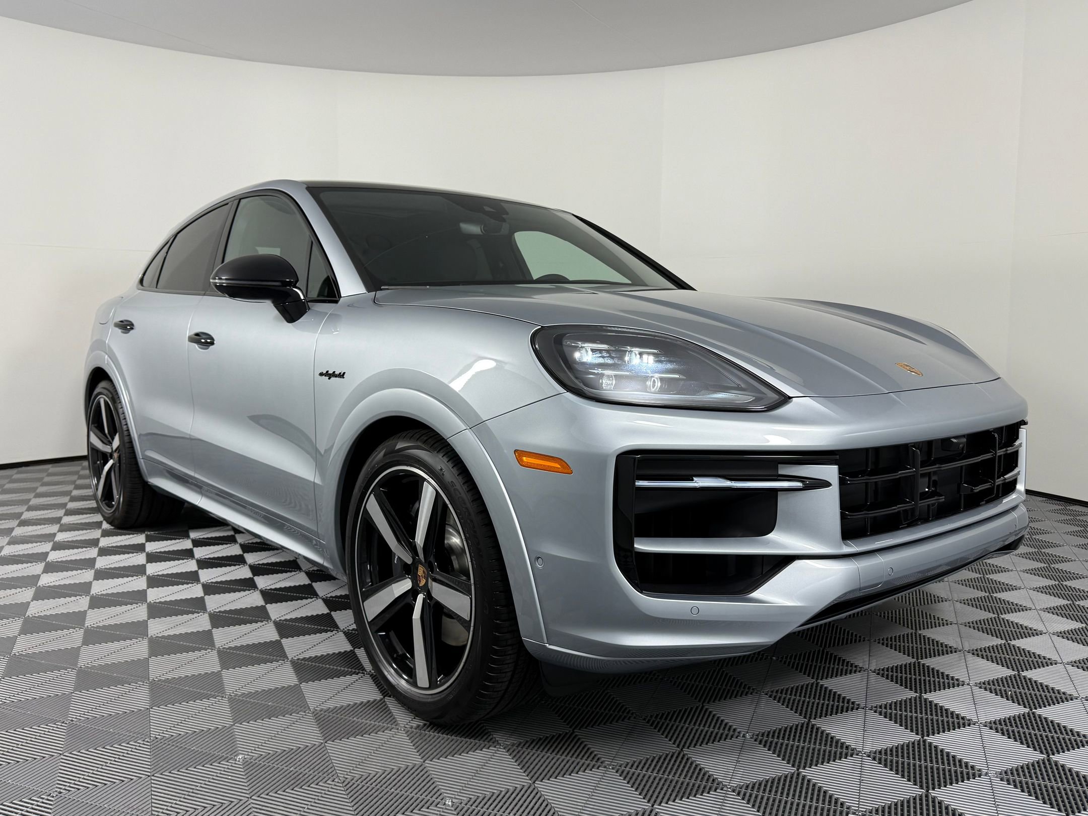 New 2026 Porsche Cayenne E-Hybrid image 7