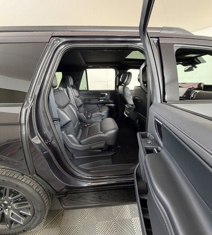 New 2026 Ford Expedition Max Platinum w/ Stealth Appearance Package AWD/4WD image 6