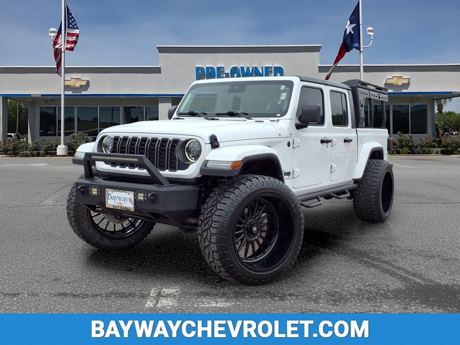 Used 2024 Jeep Gladiator Sport AWD/4WD video 1