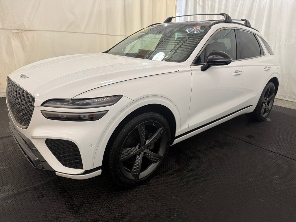 Certified 2022 Genesis GV70 2.5T w/ Sport Prestige Package image 6