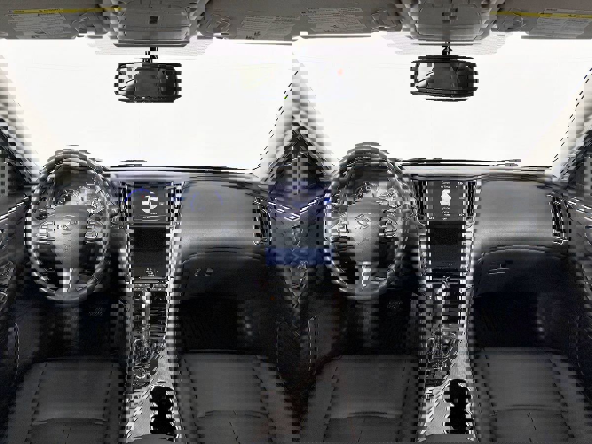 Used 2015 INFINITI Q50 Premium image 17