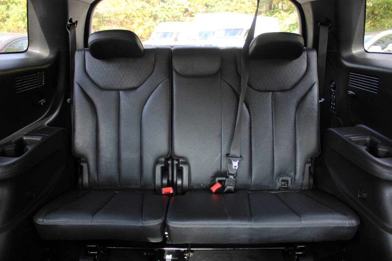 Used 2020 Hyundai Palisade SEL w/ Premium Package image 31