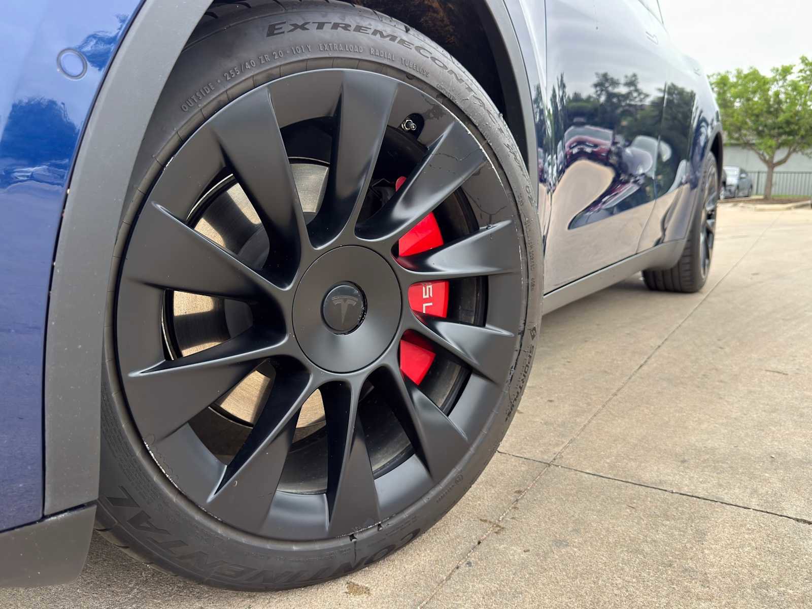 Used 2020 Tesla Model Y Long Range AWD/4WD image 5