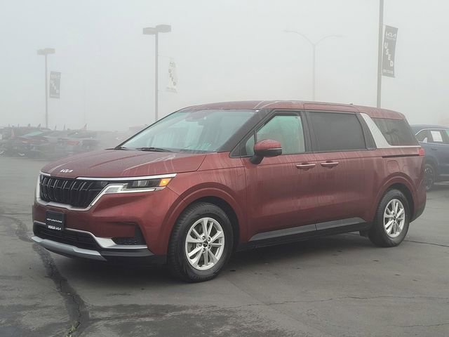 Certified 2024 Kia Carnival LX image 10
