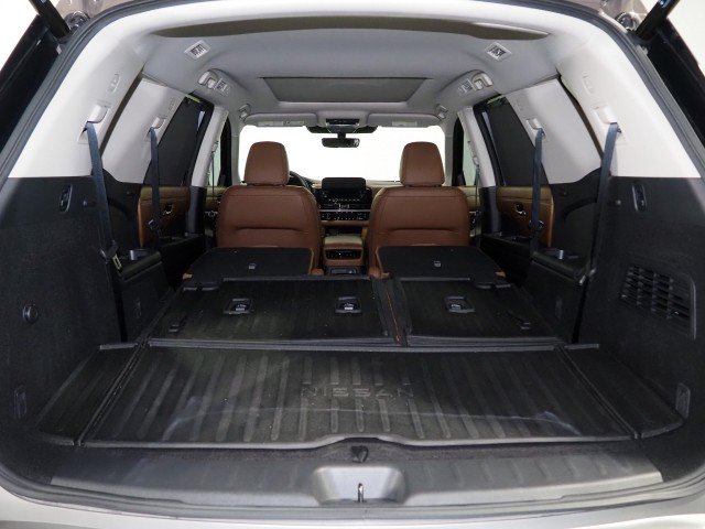 Used 2024 Nissan Pathfinder Platinum FWD image 51