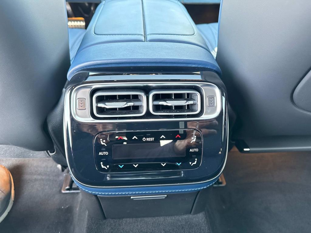 New 2025 Mercedes-Benz S 63 AMG S image 15