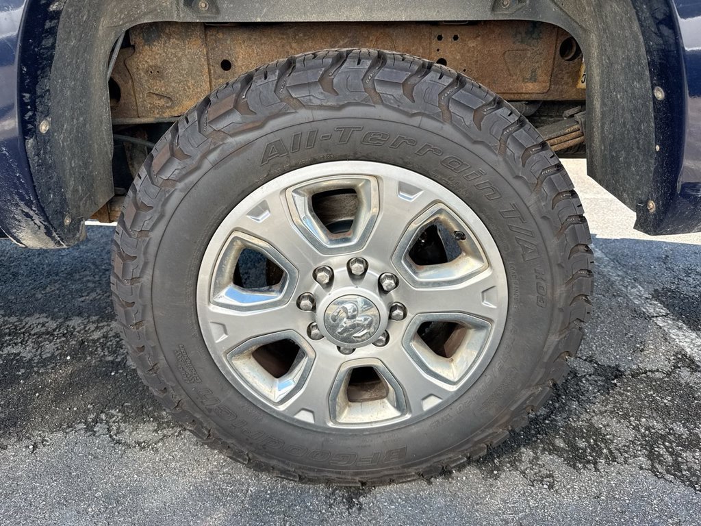 Used 2014 RAM 3500 Laramie AWD/4WD image 6