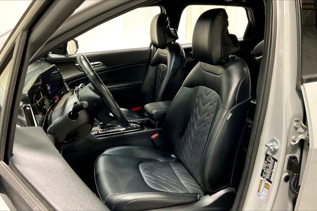 Used 2024 Kia Sportage X-Line w/ X-Line Premium Package AWD/4WD image 25