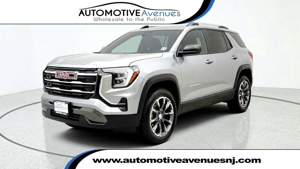Used 2026 GMC Terrain Elevation w/ Elevation Premium Package FWD video 1