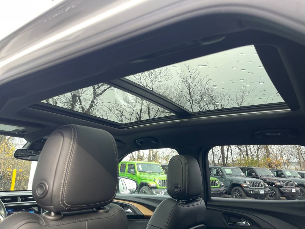 Used 2022 Chevrolet TrailBlazer ACTIV w/ Sun and Liftgate Package image 19