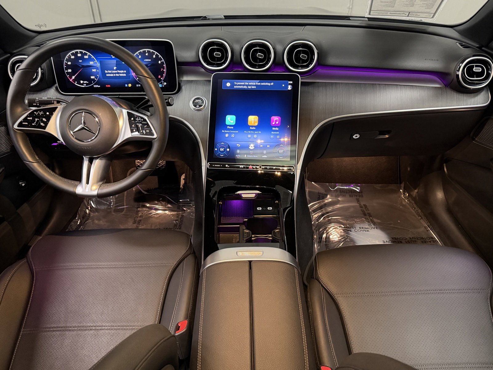 Used 2025 Mercedes-Benz C 300 4MATIC Sedan image 36