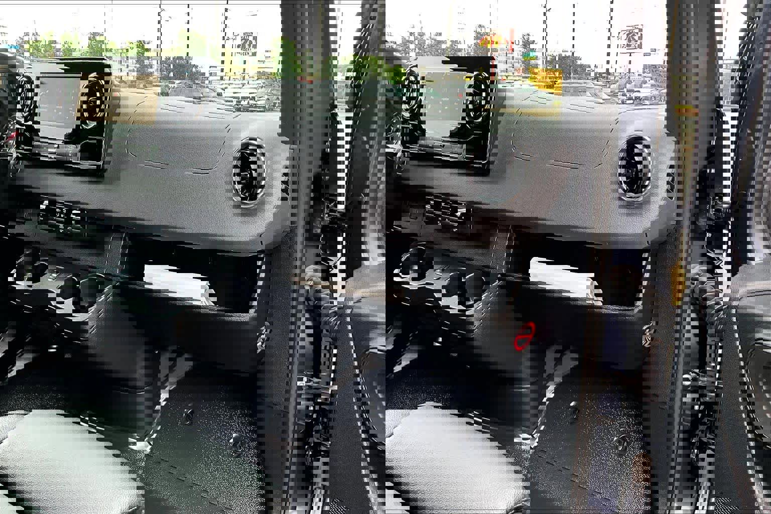 Used 2023 Mercedes-Benz Sprinter 2500 image 19