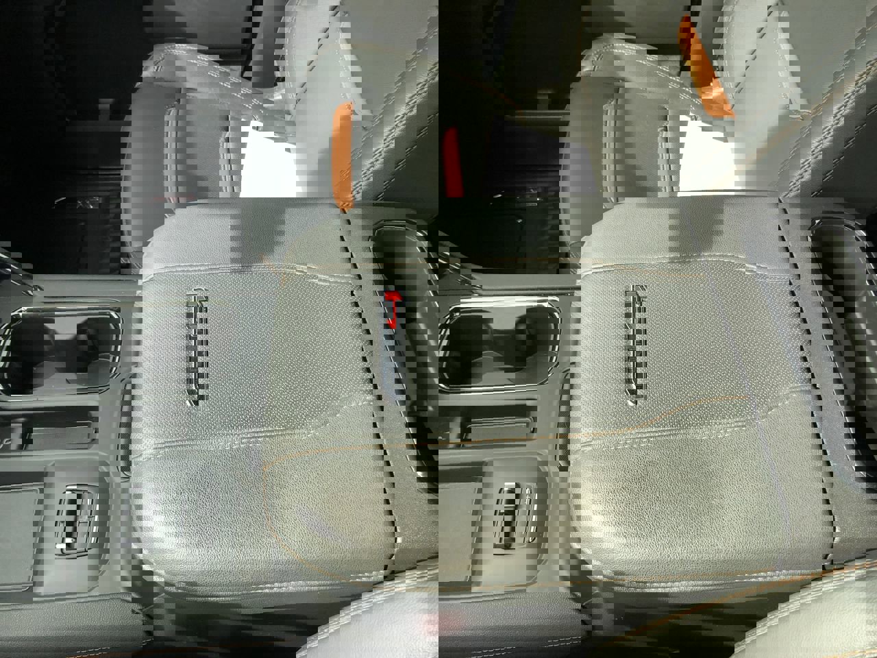 Used 2024 GMC Sierra 2500 AT4 w/ AT4 Preferred Package image 17