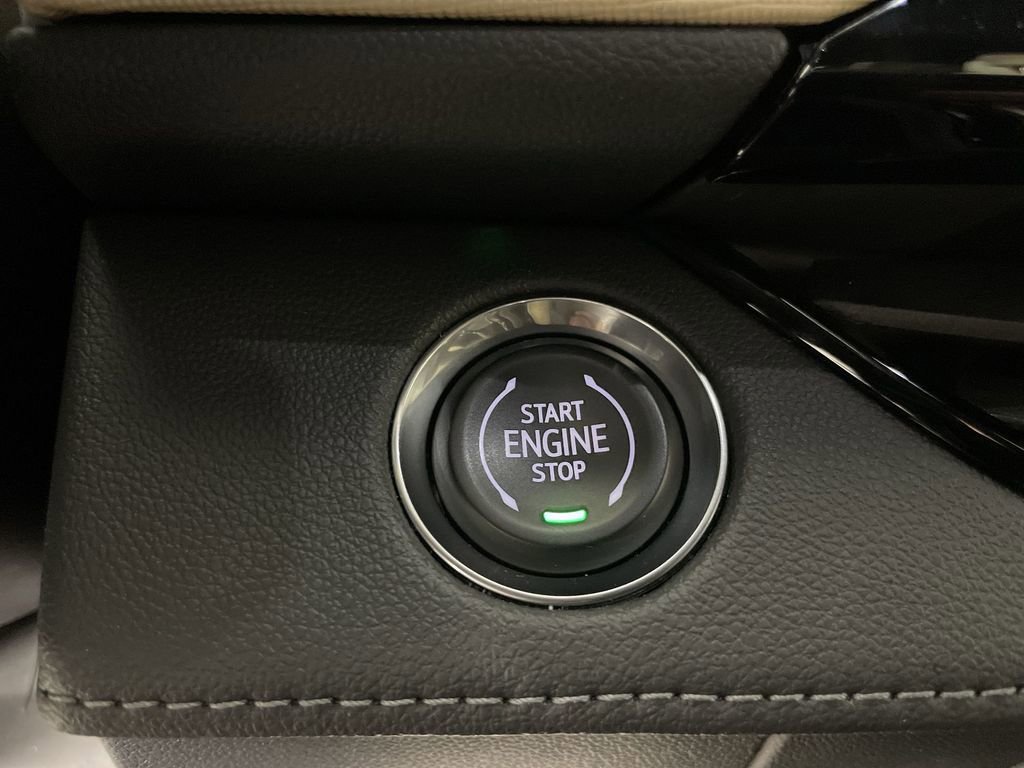 Used 2025 Buick Enclave Preferred image 16