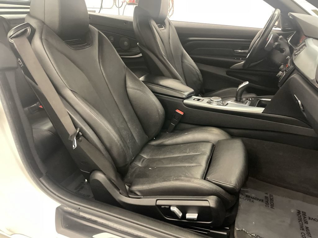 Used 2016 BMW 428i xDrive Convertible AWD/4WD image 20