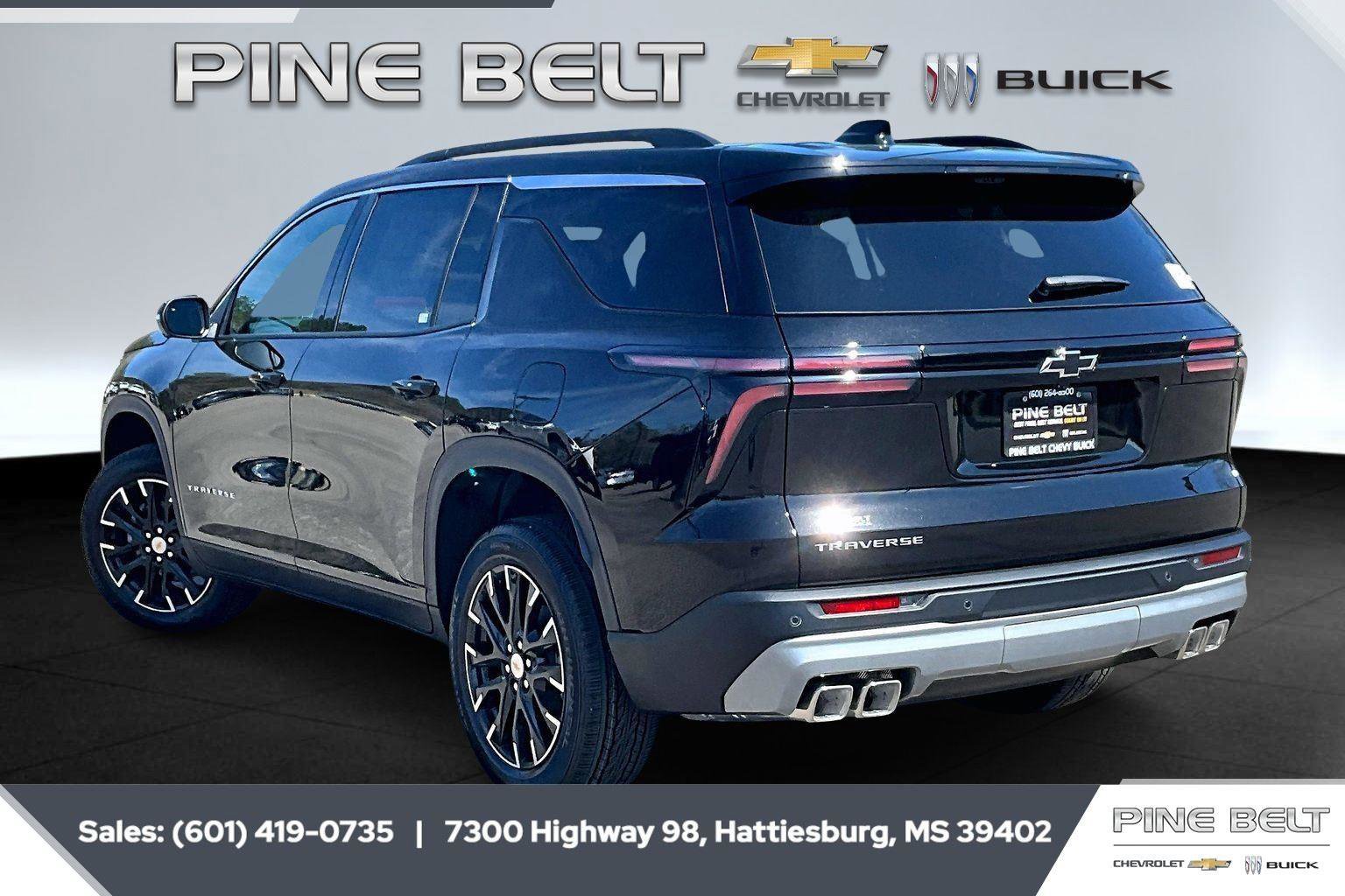 New 2026 Chevrolet Traverse LT w/ Sun and Wheel Package image 2