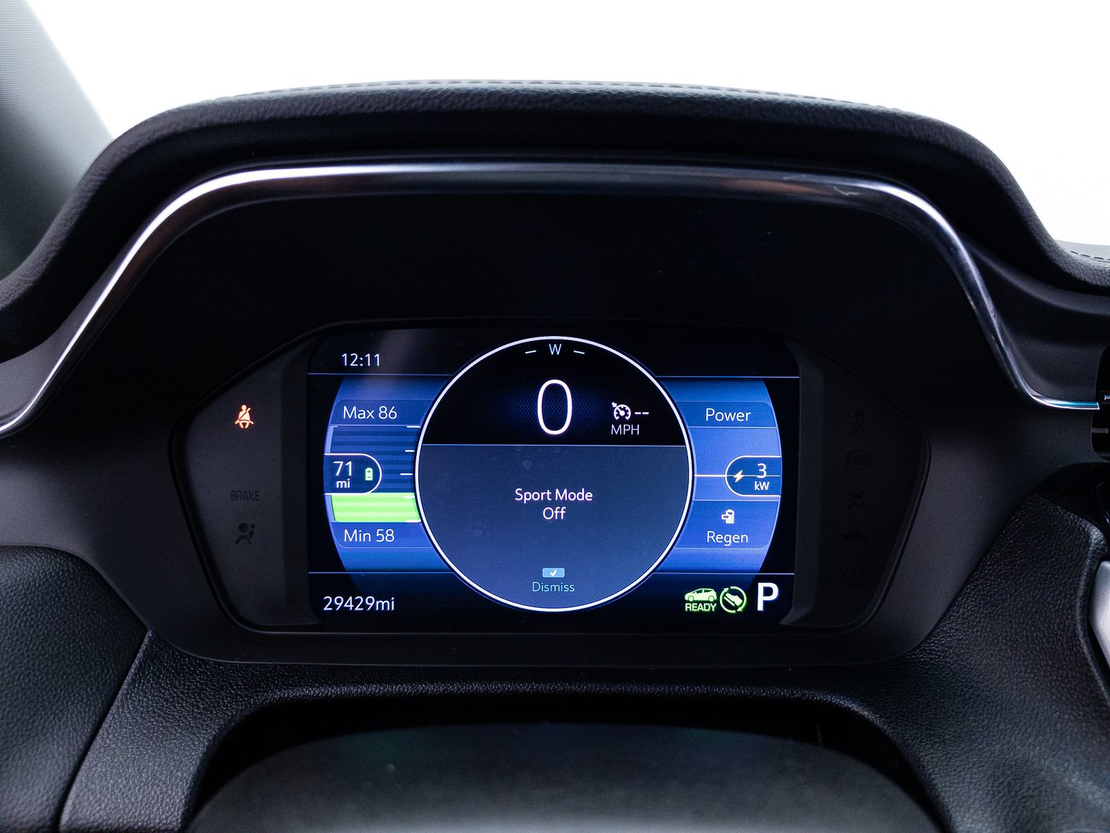 Used 2023 Chevrolet Bolt LT w/ Infotainment Package FWD image 36