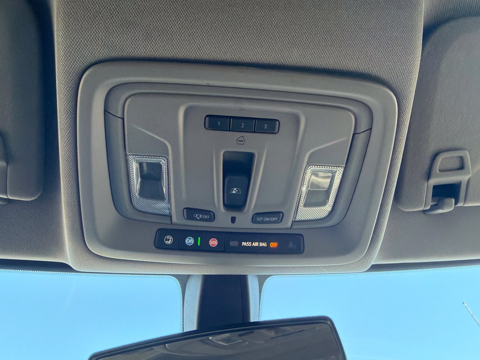 Used 2019 Chevrolet Silverado 1500 LT w/ All-Star Edition AWD/4WD image 19