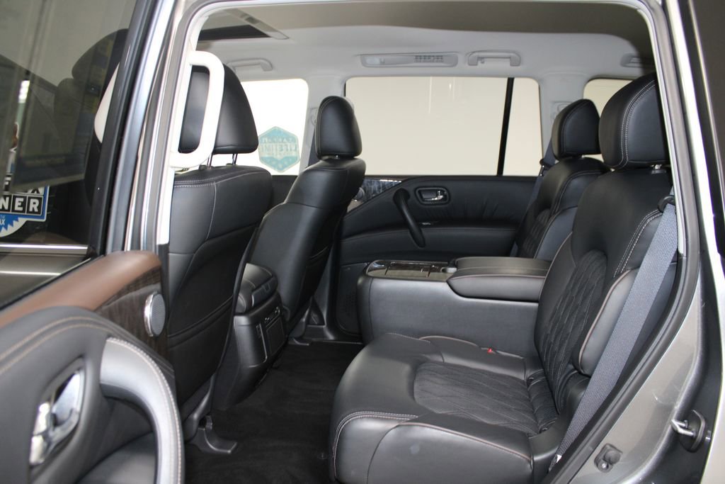 Used 2024 Nissan Armada Platinum w/ Captain's Chairs Package image 24