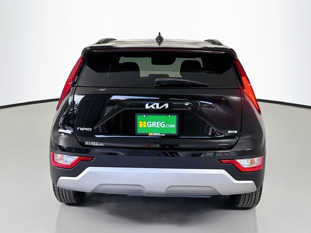 Used 2023 Kia Niro EX FWD image 8