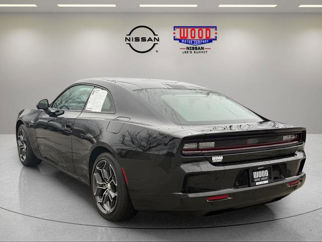 Used 2025 Dodge Charger R/T w/ Plus Group image 5