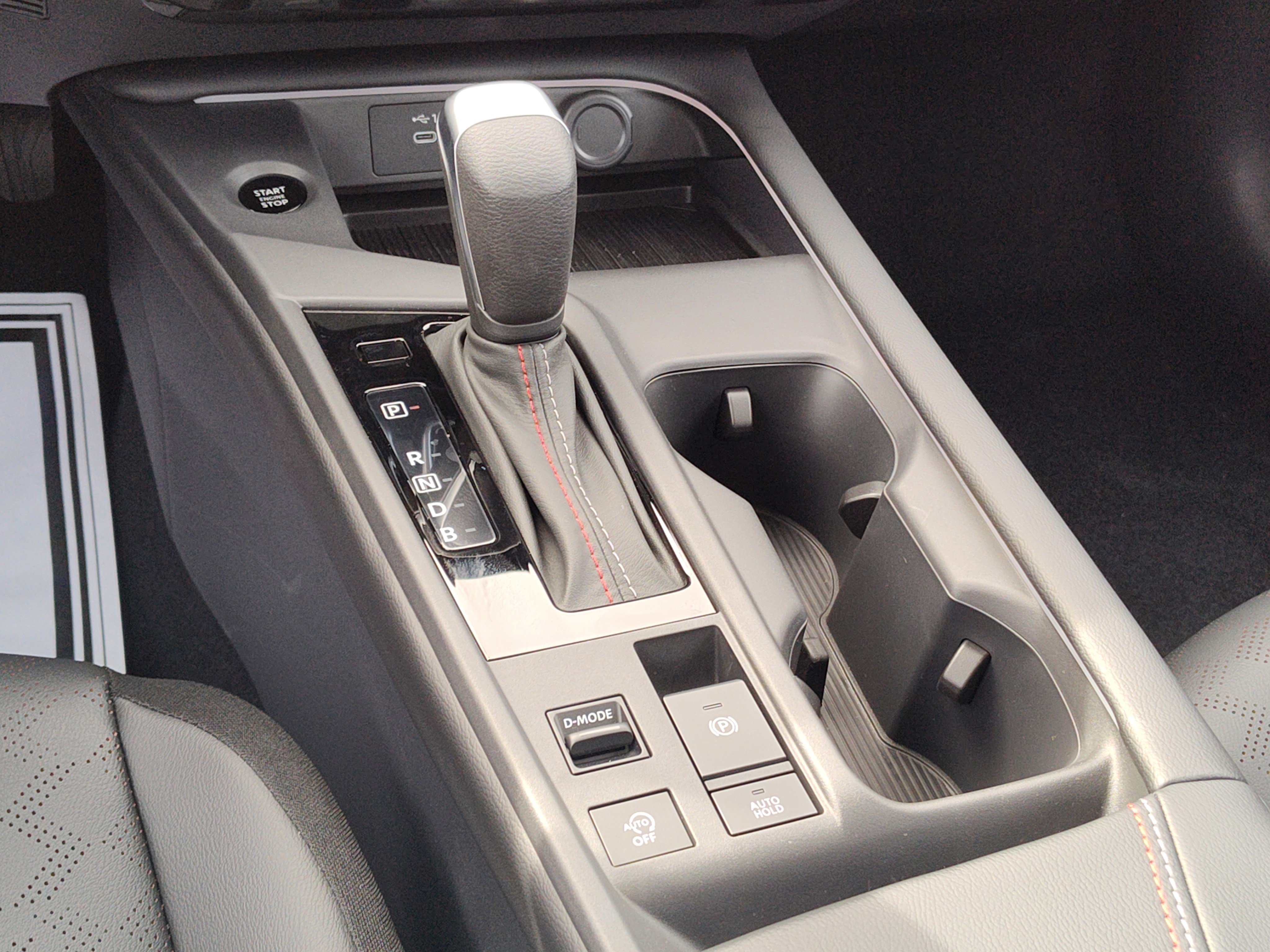 New 2026 Nissan Sentra SR w/ SR Premium Package image 10