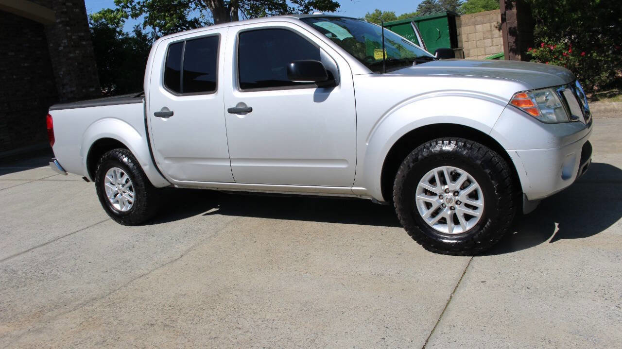 Used 2015 Nissan Frontier SV w/ SV Value Truck Package image 24