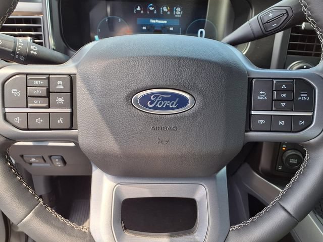 New 2026 Ford F250 Lariat w/ Black Appearance Package AWD/4WD image 19